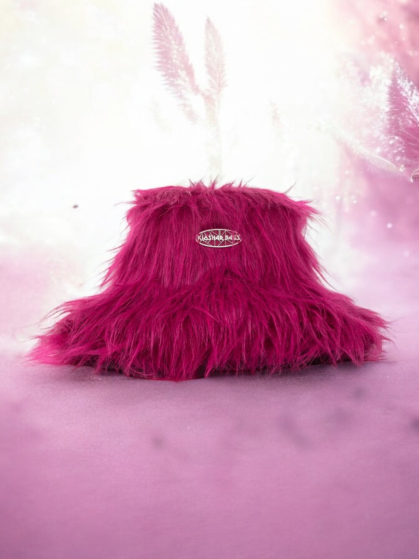 "CYCLAMEN" big hat *faux fur