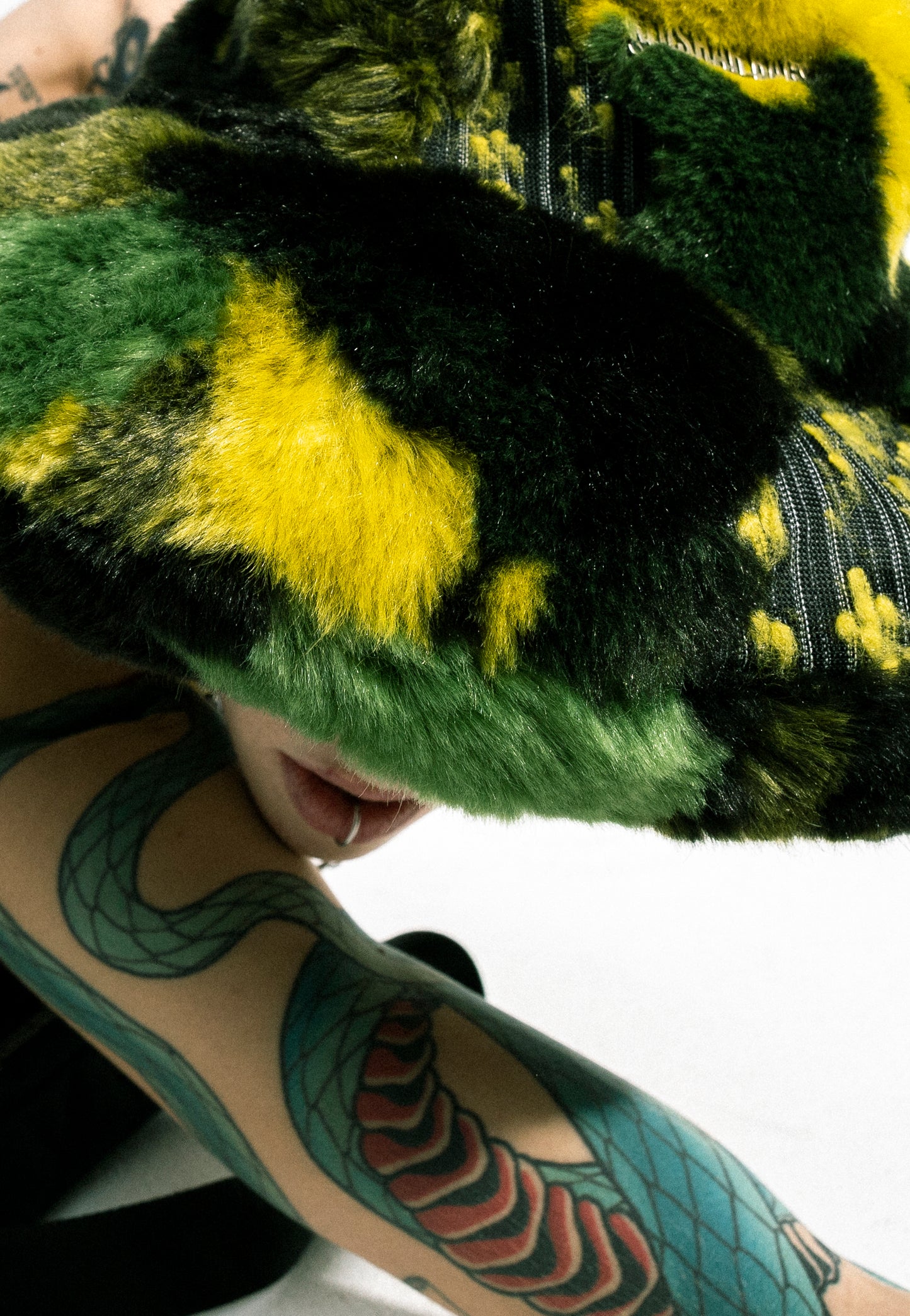 "BANANA KUSH" large bucket hat