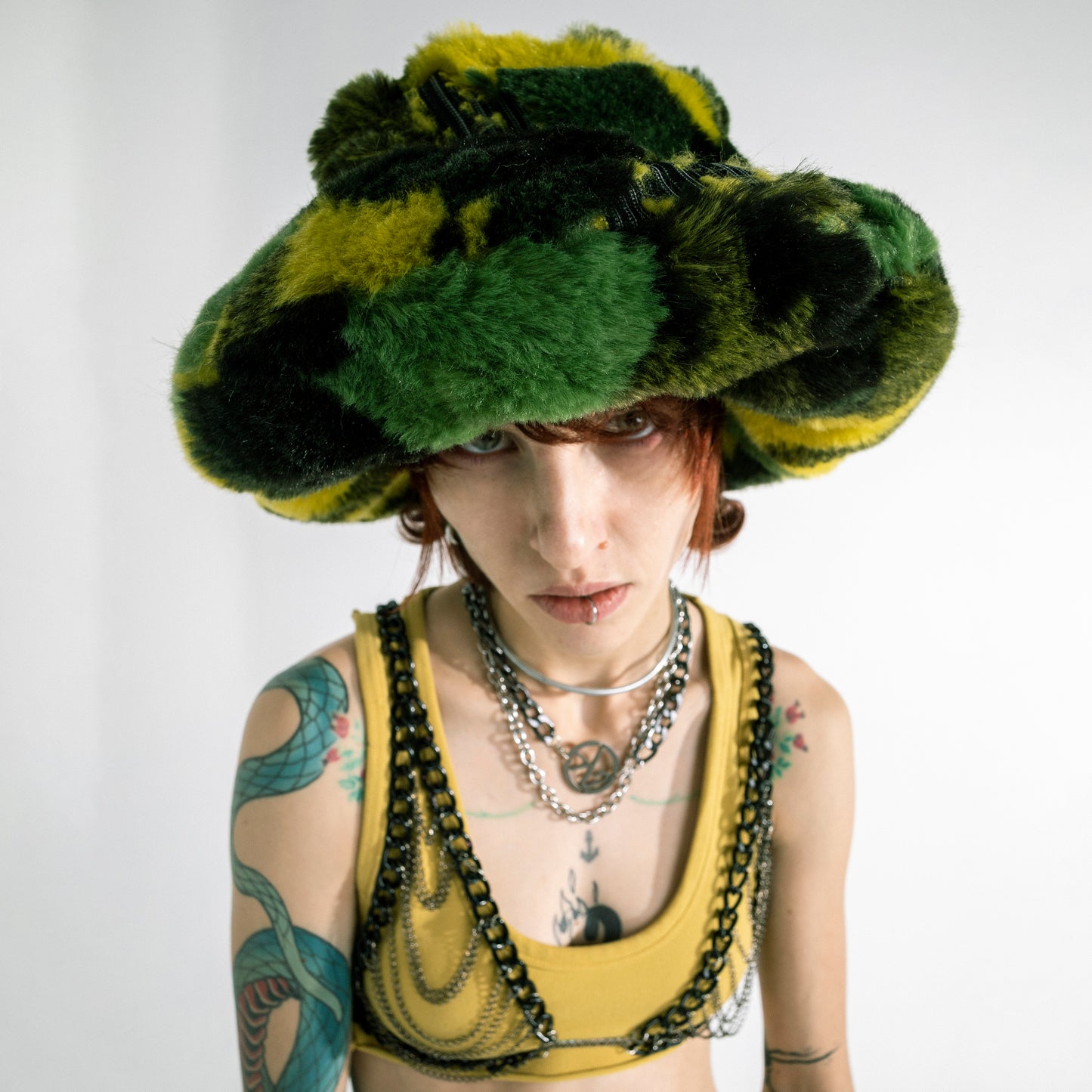 "BANANA KUSH" large bucket hat