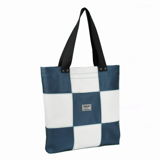 "CHESS BW" tote bag